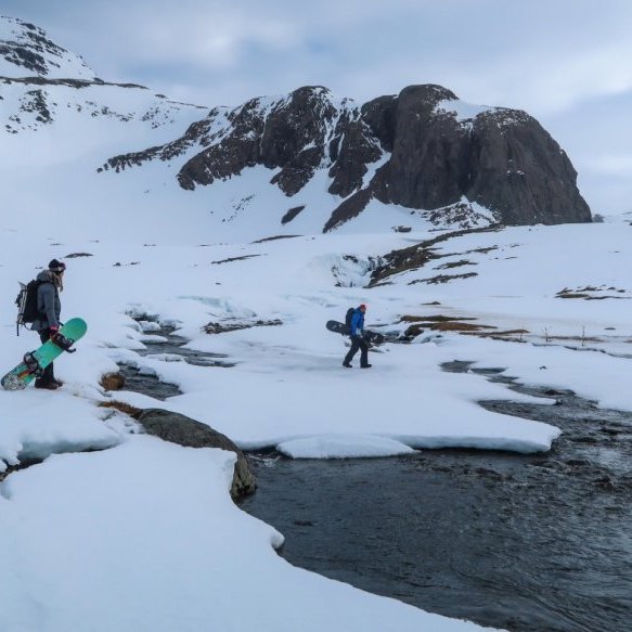 Finding a pickup spot along shore