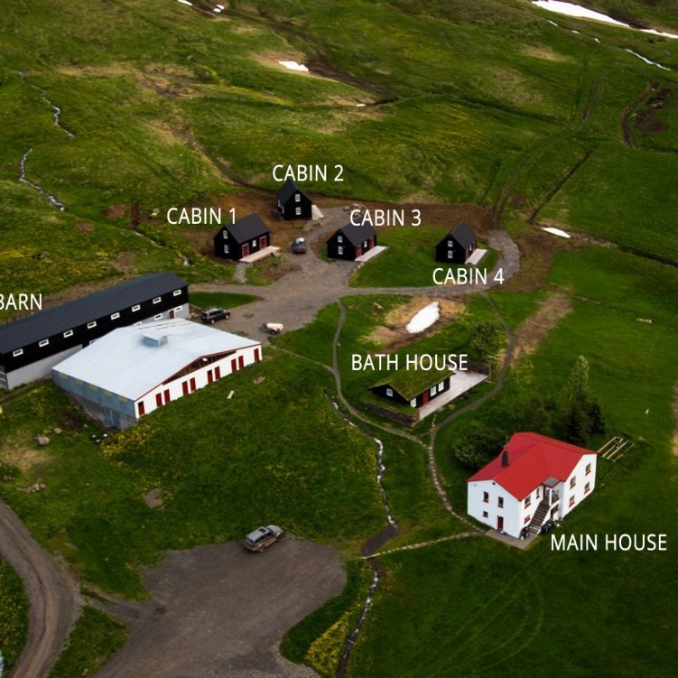 Overview of the Klængshóll / Raven Hill property