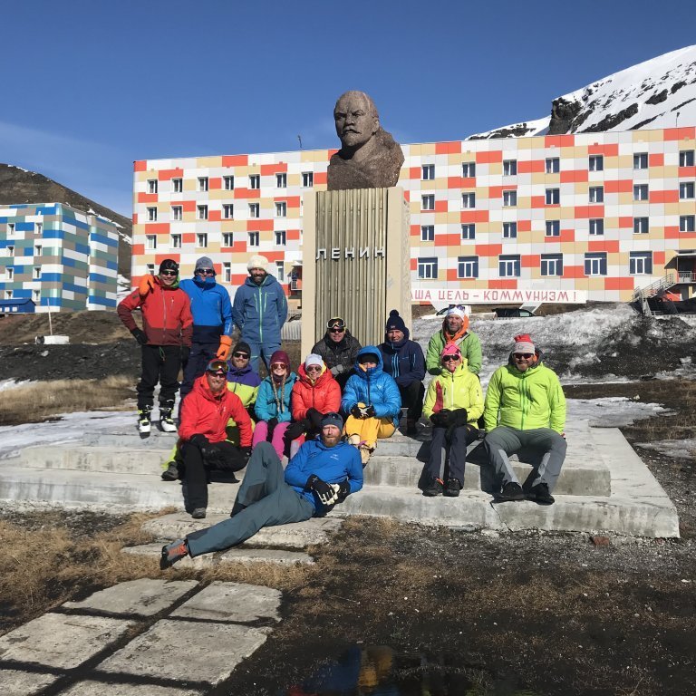 Skiers hanging out with comrad Lenin