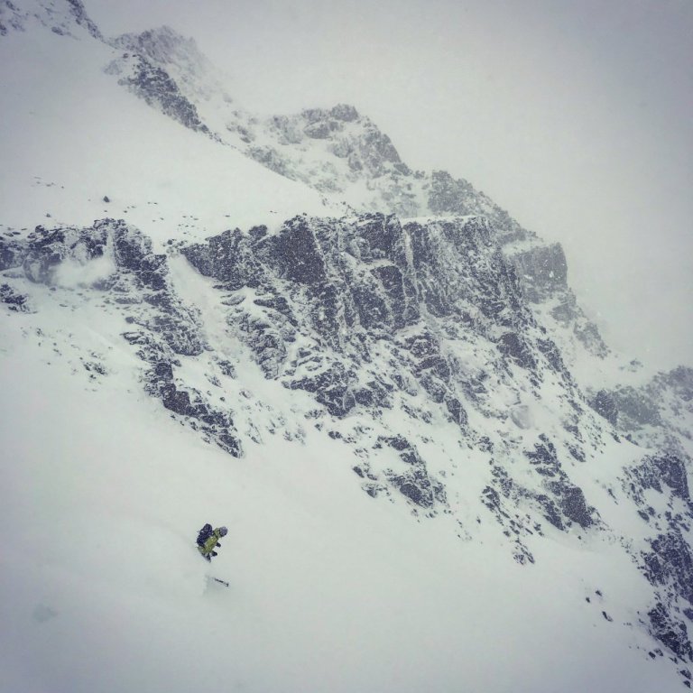 d2d2c389-5ea3-4b5d-a4a6-93e734312737